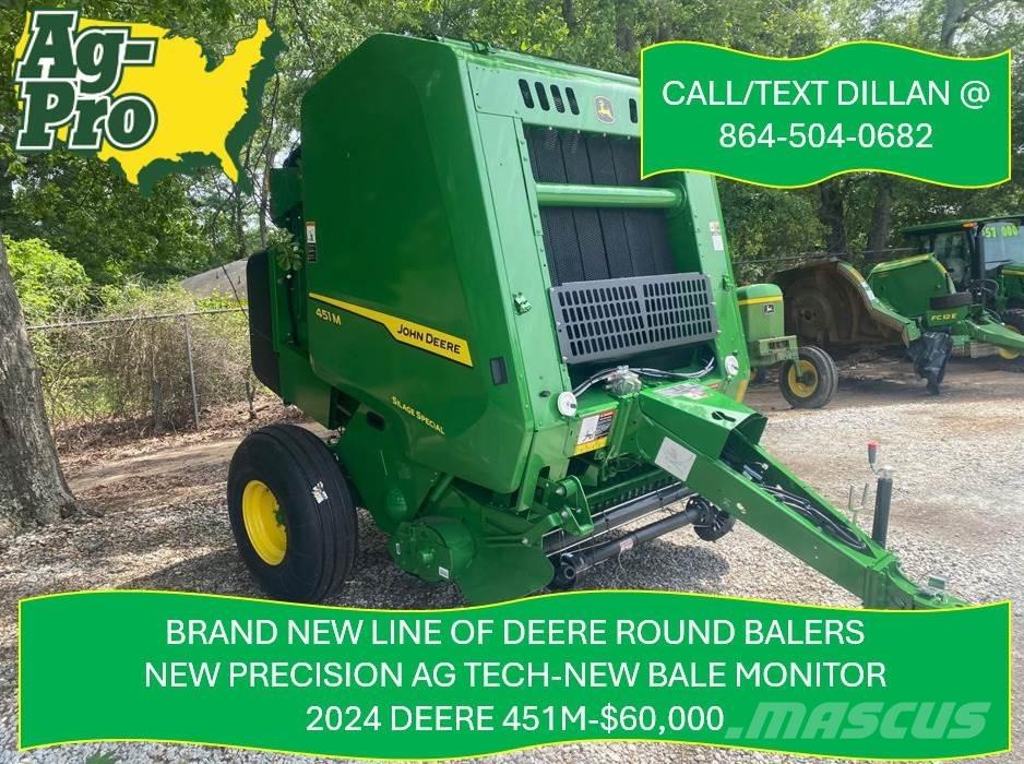 John Deere 451M Enfardadeira de rolos