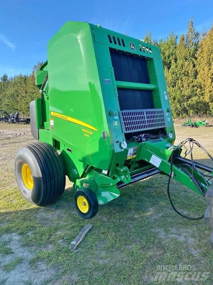 John Deere 460M Enfardadeira de rolos