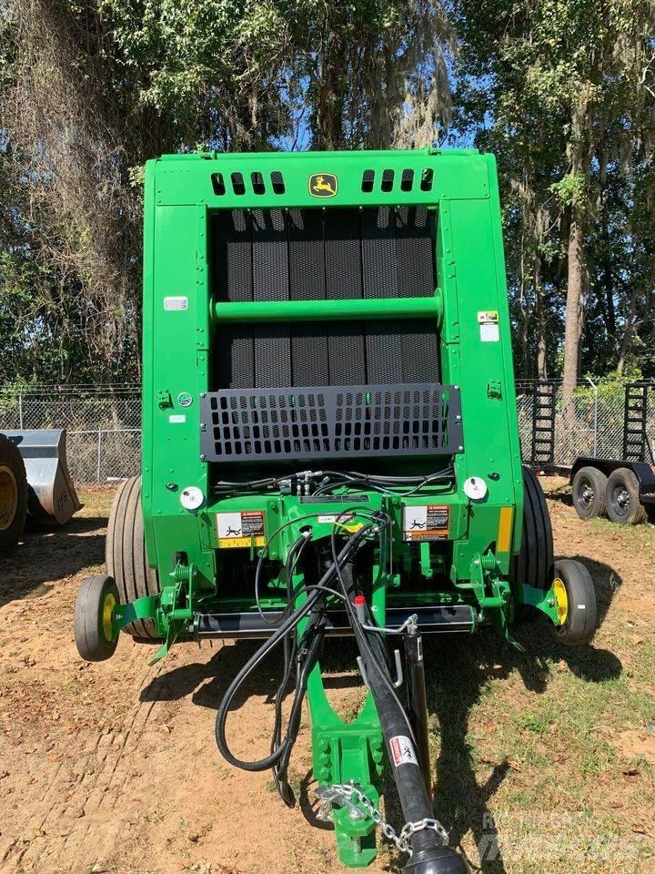 John Deere 460M Enfardadeira de rolos