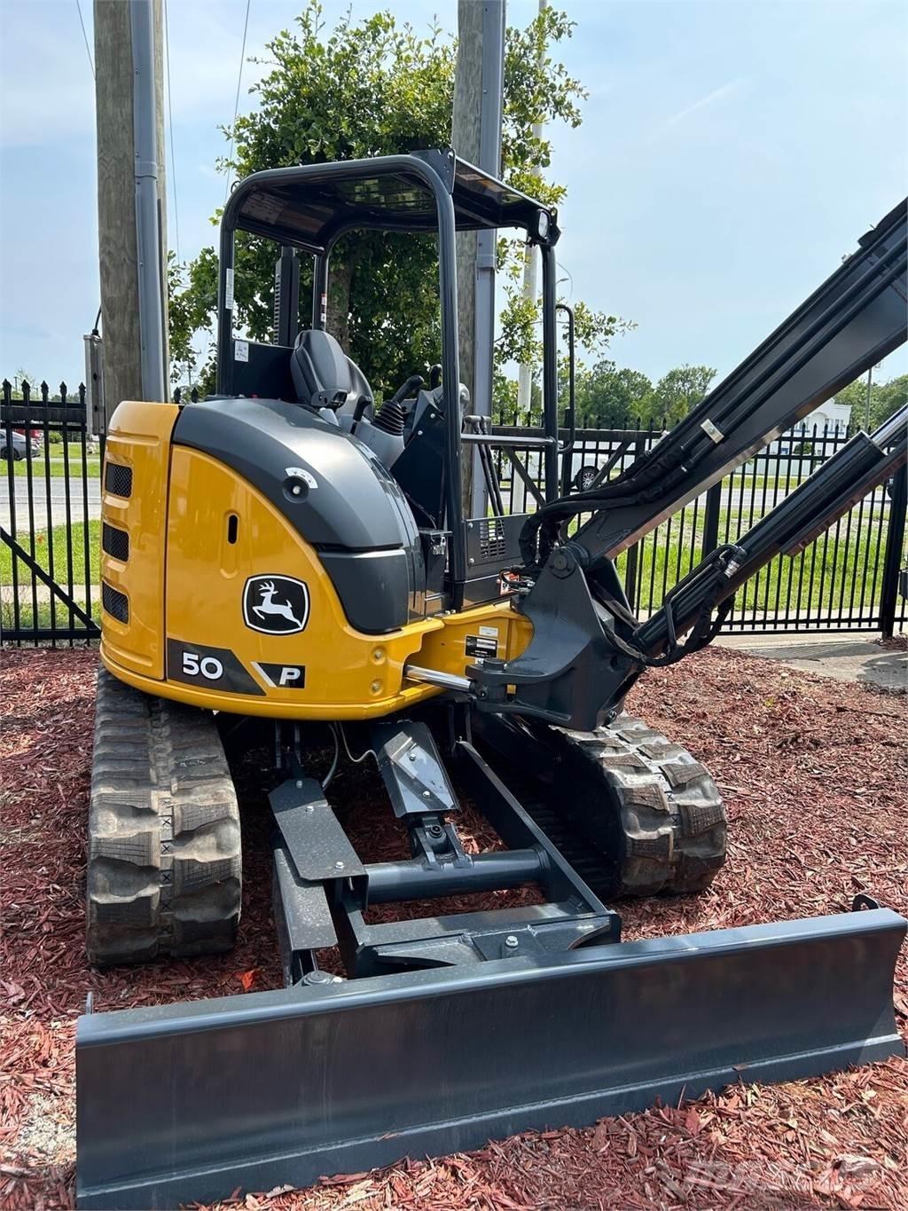John Deere 50 P Miniescavadeiras