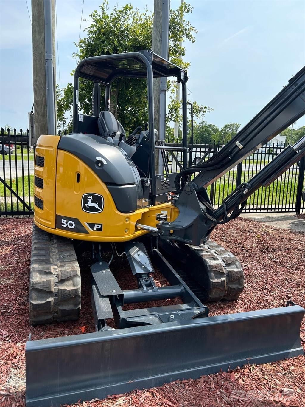 John Deere 50 P Miniescavadeiras