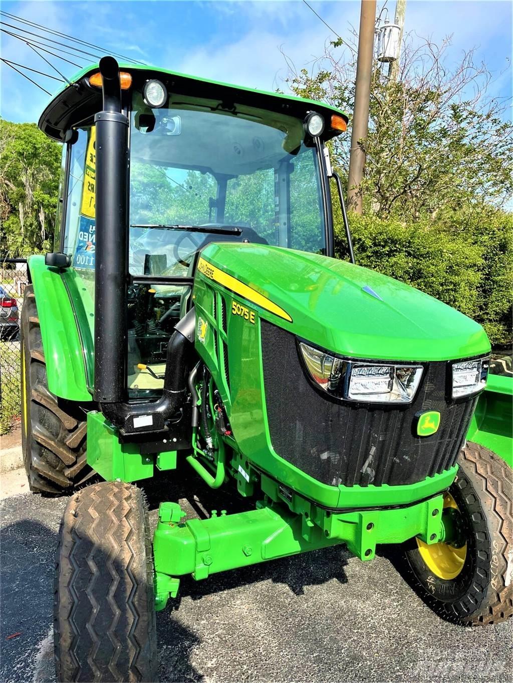 John Deere 5075E Tratores Agrícolas usados