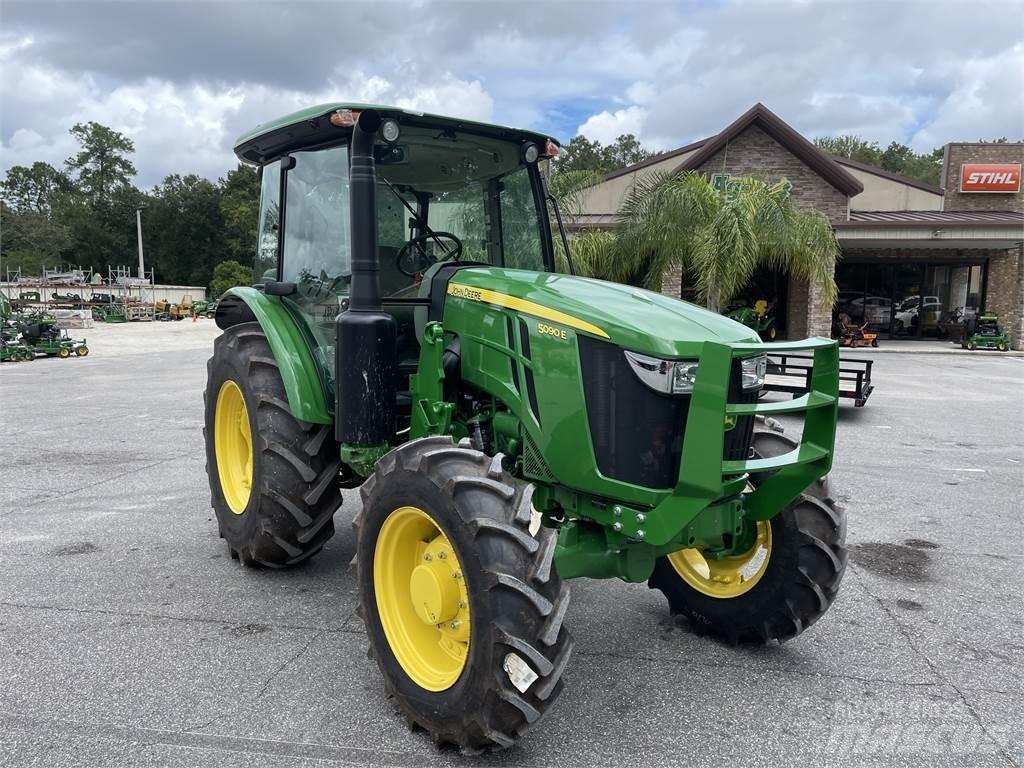 John Deere 5090E Tratores Agrícolas usados