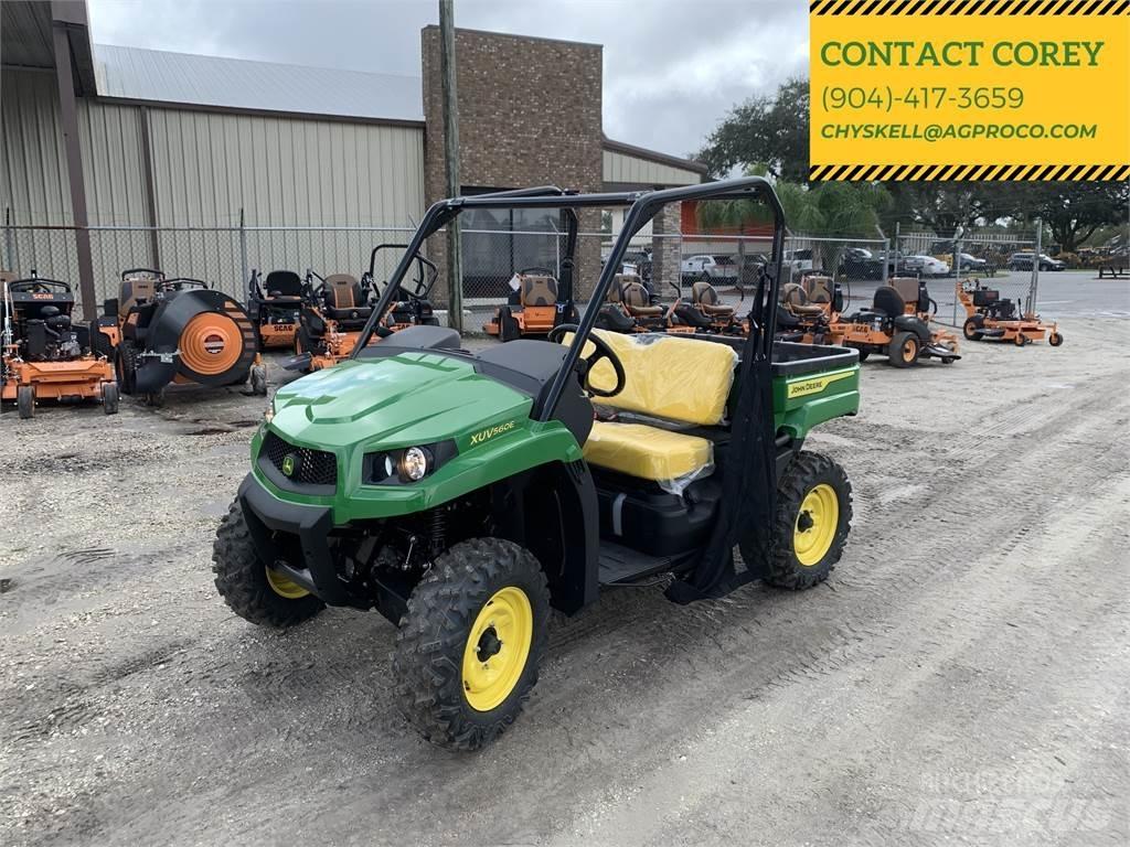 John Deere 560E Máquinas utilitárias