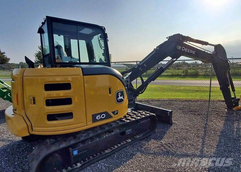 John Deere 60 P Miniescavadeiras
