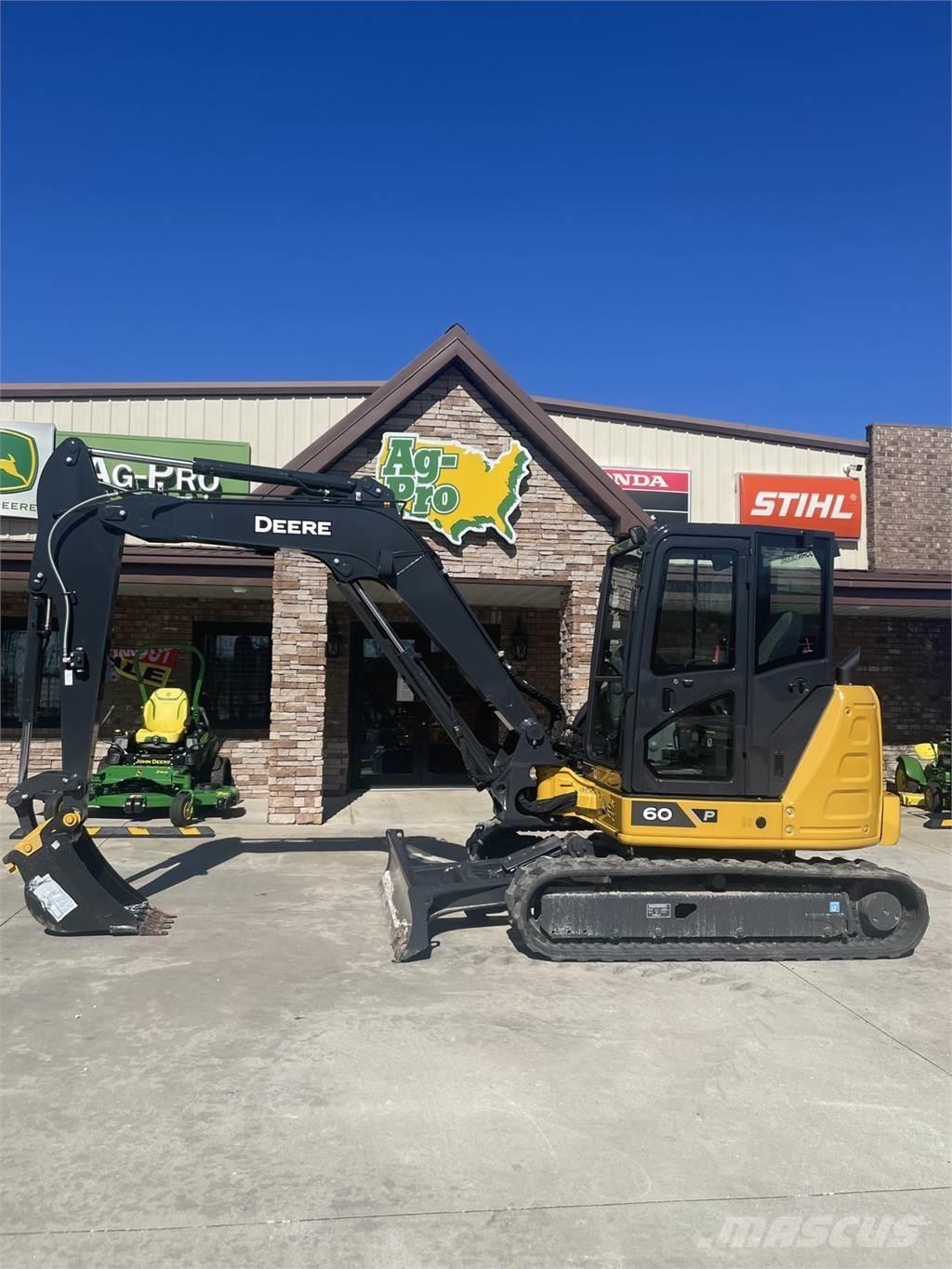 John Deere 60 P Miniescavadeiras