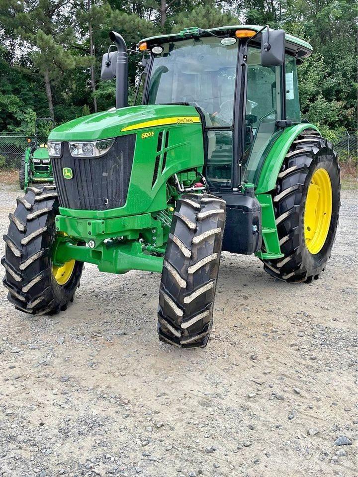 John Deere 6120E Tratores Agrícolas usados