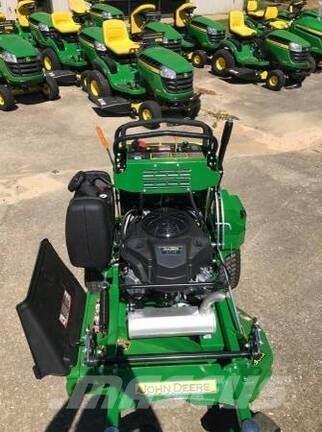 John Deere 636M Corta-Relvas Riders