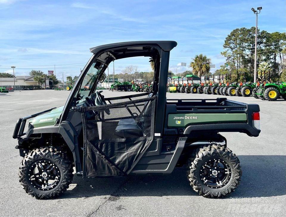 John Deere 835M Máquinas utilitárias