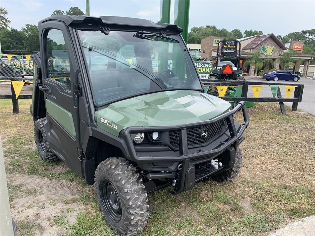 John Deere 835M Máquinas utilitárias