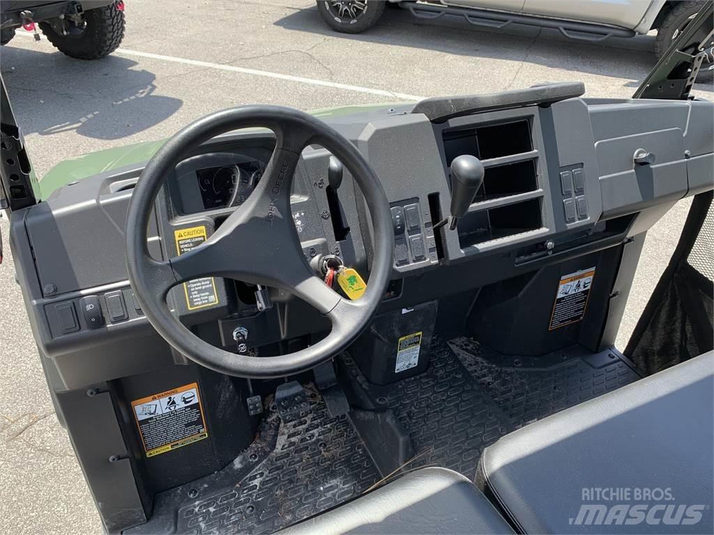 John Deere 865M Máquinas utilitárias