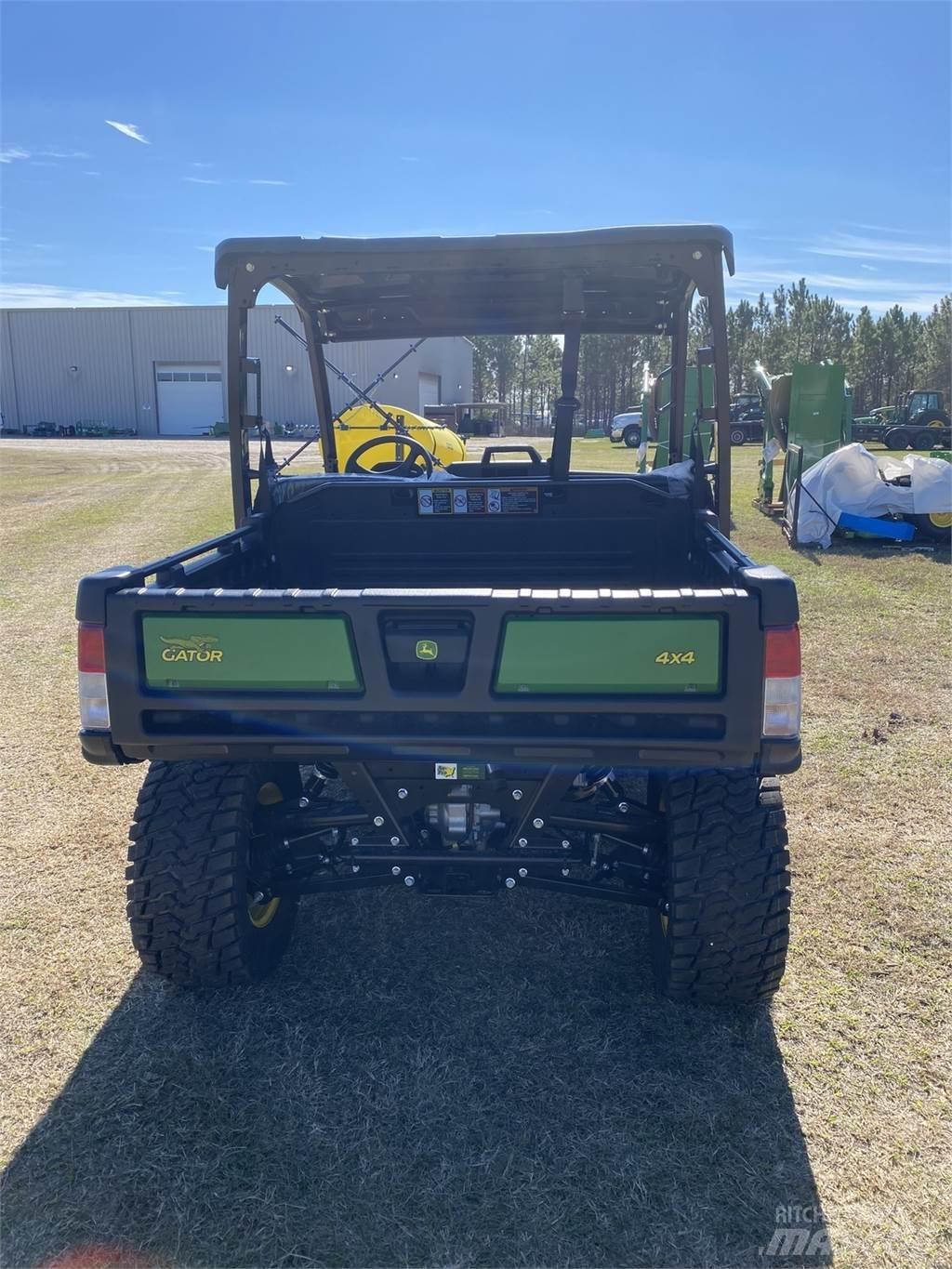 John Deere 865M Máquinas utilitárias