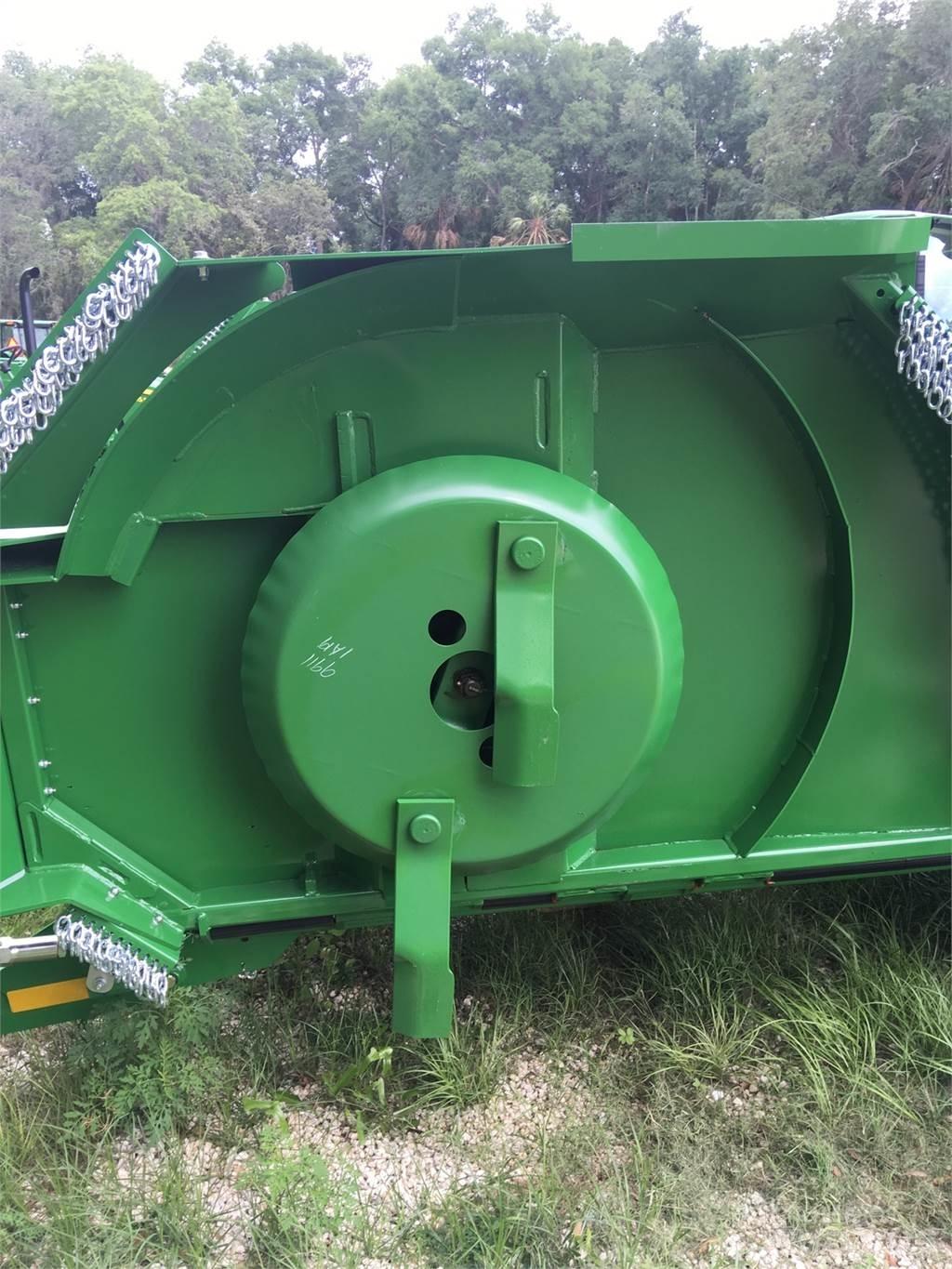 John Deere FC12E Cortadores, moinhos e desenroladores de fardos