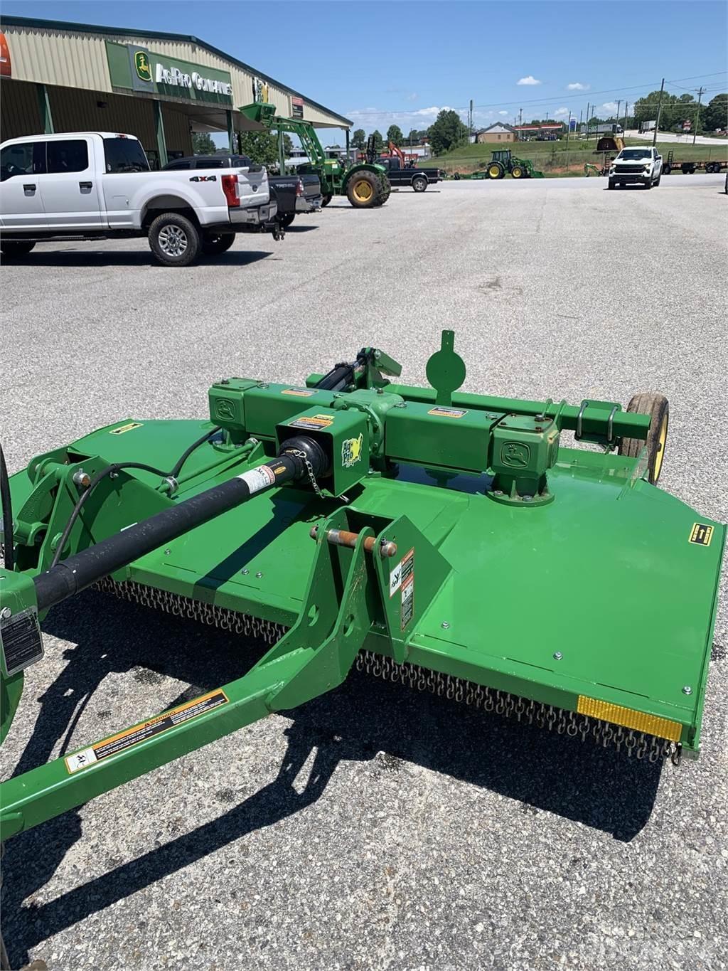 John Deere MX8 Cortadores, moinhos e desenroladores de fardos
