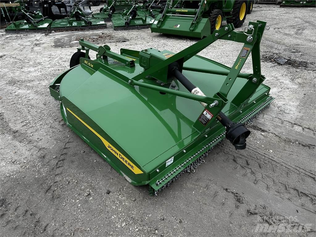 John Deere RC6M Cortadores, moinhos e desenroladores de fardos