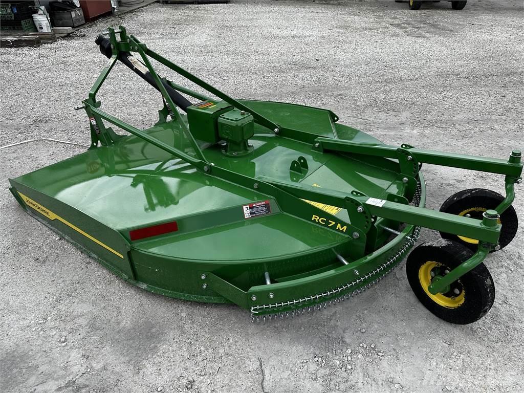 John Deere RC7M Cortadores, moinhos e desenroladores de fardos