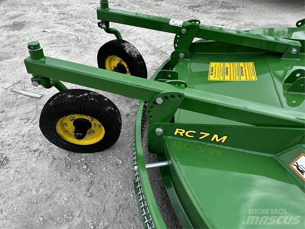 John Deere RC7M Cortadores, moinhos e desenroladores de fardos