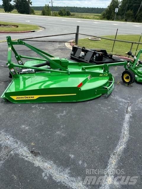 John Deere RC7M Cortadores, moinhos e desenroladores de fardos