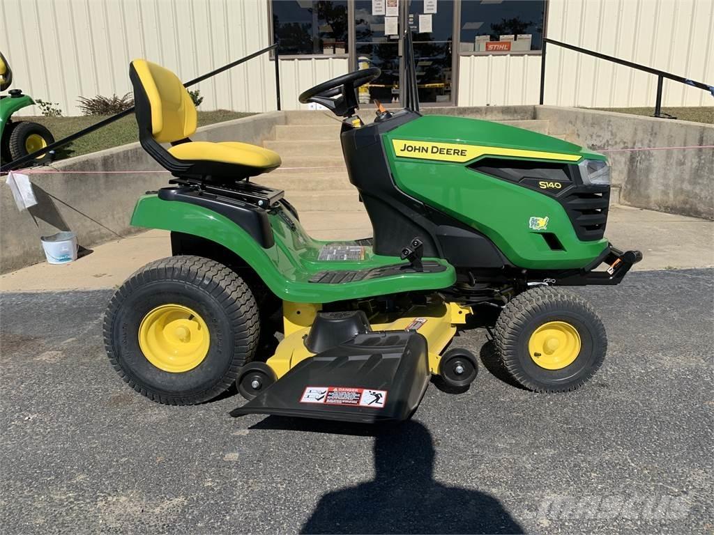 John Deere S140 Corta-Relvas Riders