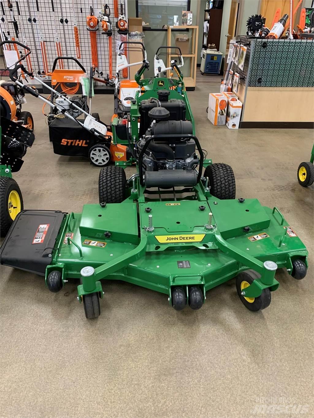 John Deere W61R Gadanheiras