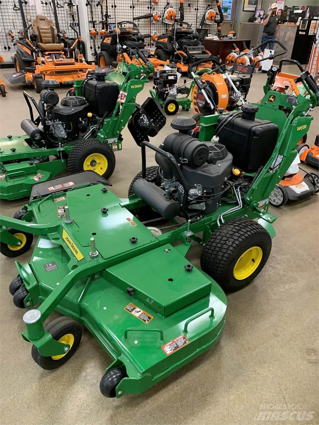 John Deere W61R Gadanheiras