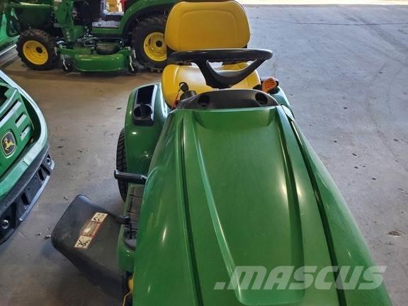 John Deere X304 Corta-Relvas Riders