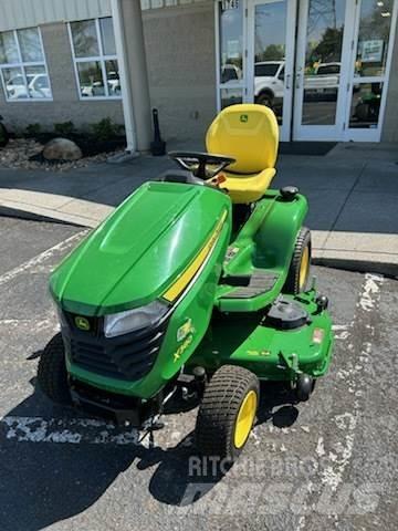 John Deere X380 Corta-Relvas Riders