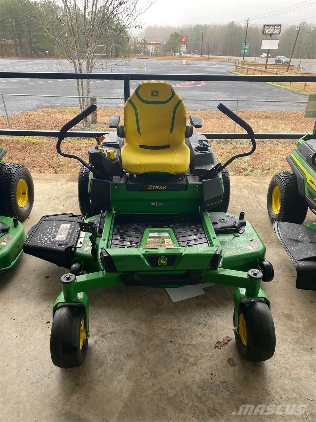 John Deere Z330R Corta-Relvas Zero turn