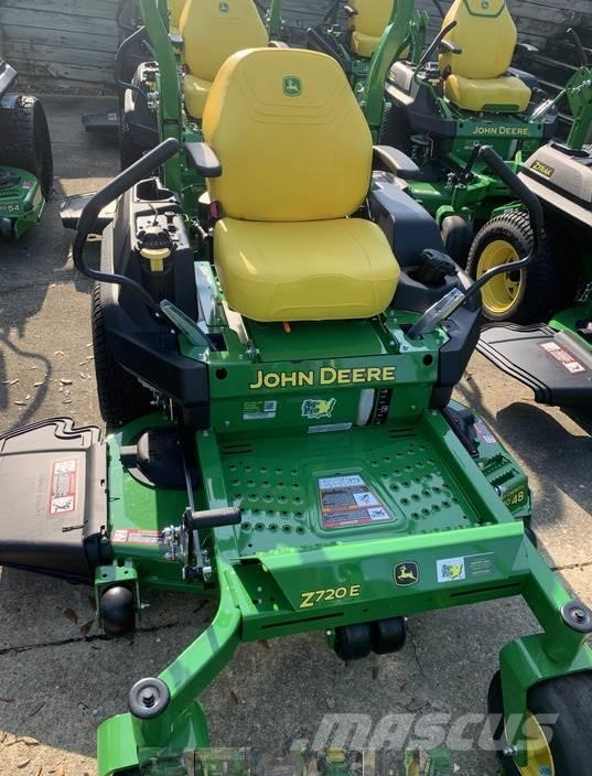 John Deere Z720E Corta-Relvas Zero turn