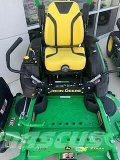 John Deere Z930M Corta-Relvas Zero turn