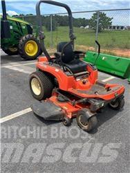 Kubota ZG23 Corta-Relvas Zero turn