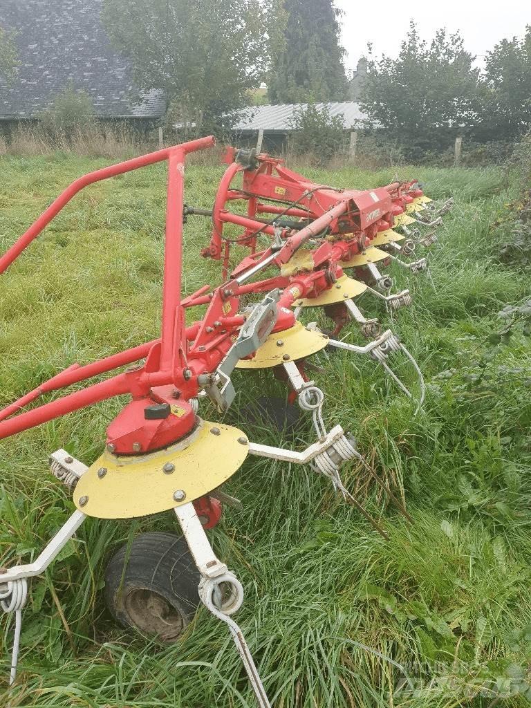 Pöttinger 810N Ancinho virador