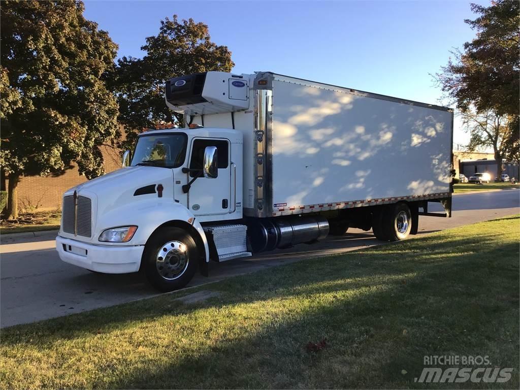 Kenworth T270 Caminhões de caixa fechada