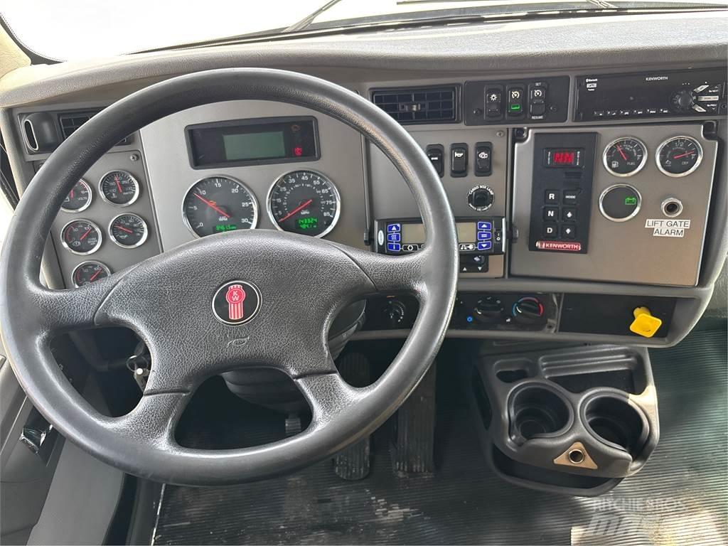 Kenworth T270 Caminhões de caixa fechada