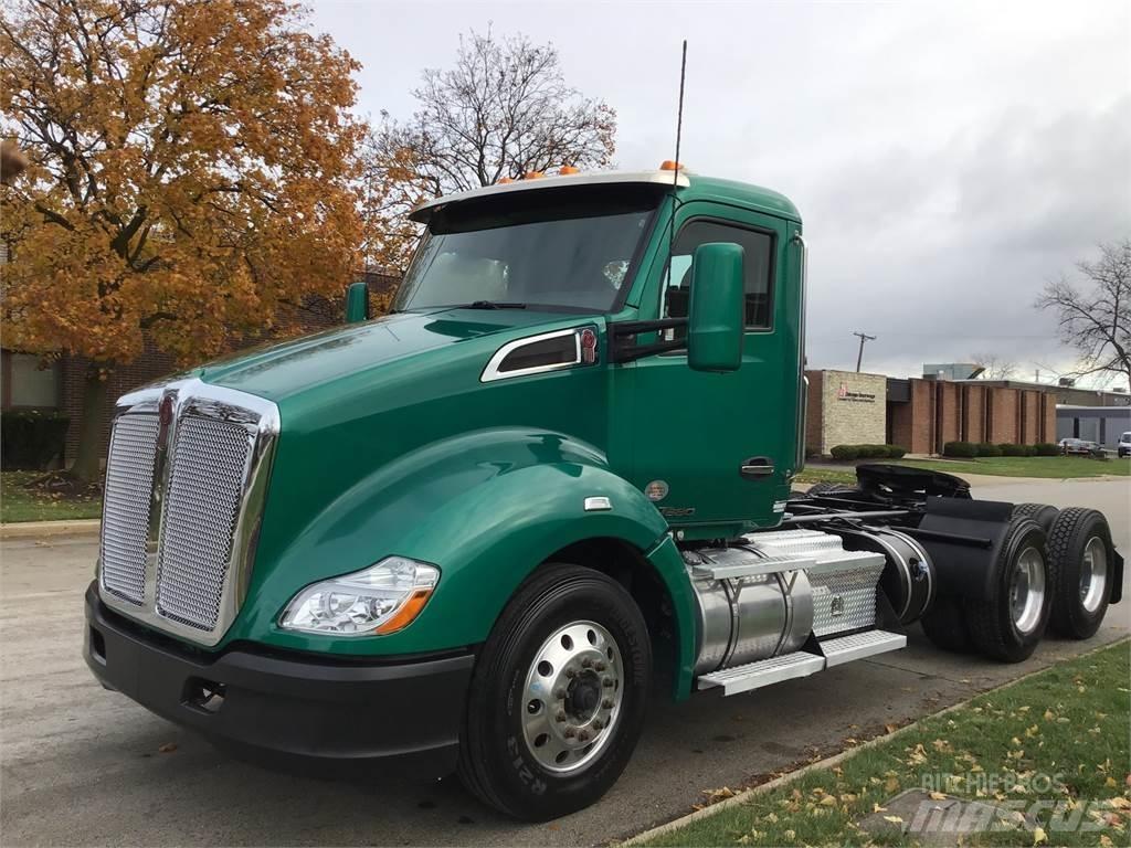 Kenworth T680 Cavalos Mecânicos