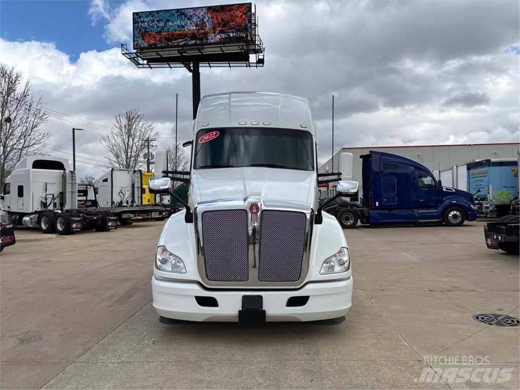 Kenworth T680 Cavalos Mecânicos