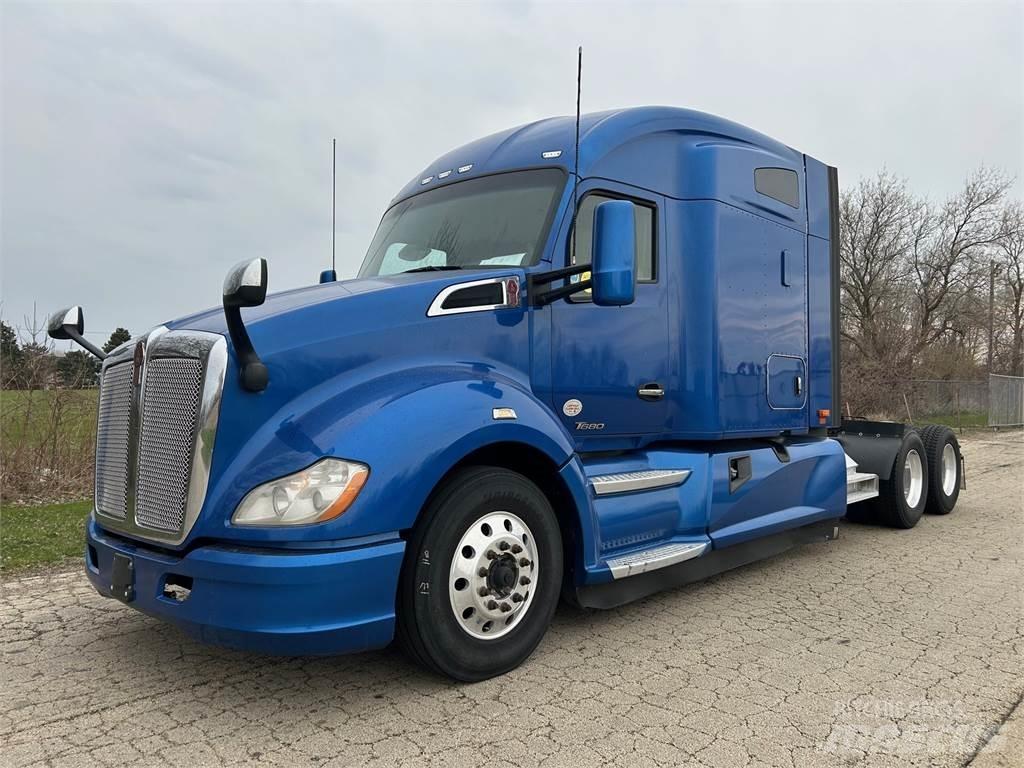 Kenworth T680 Cavalos Mecânicos