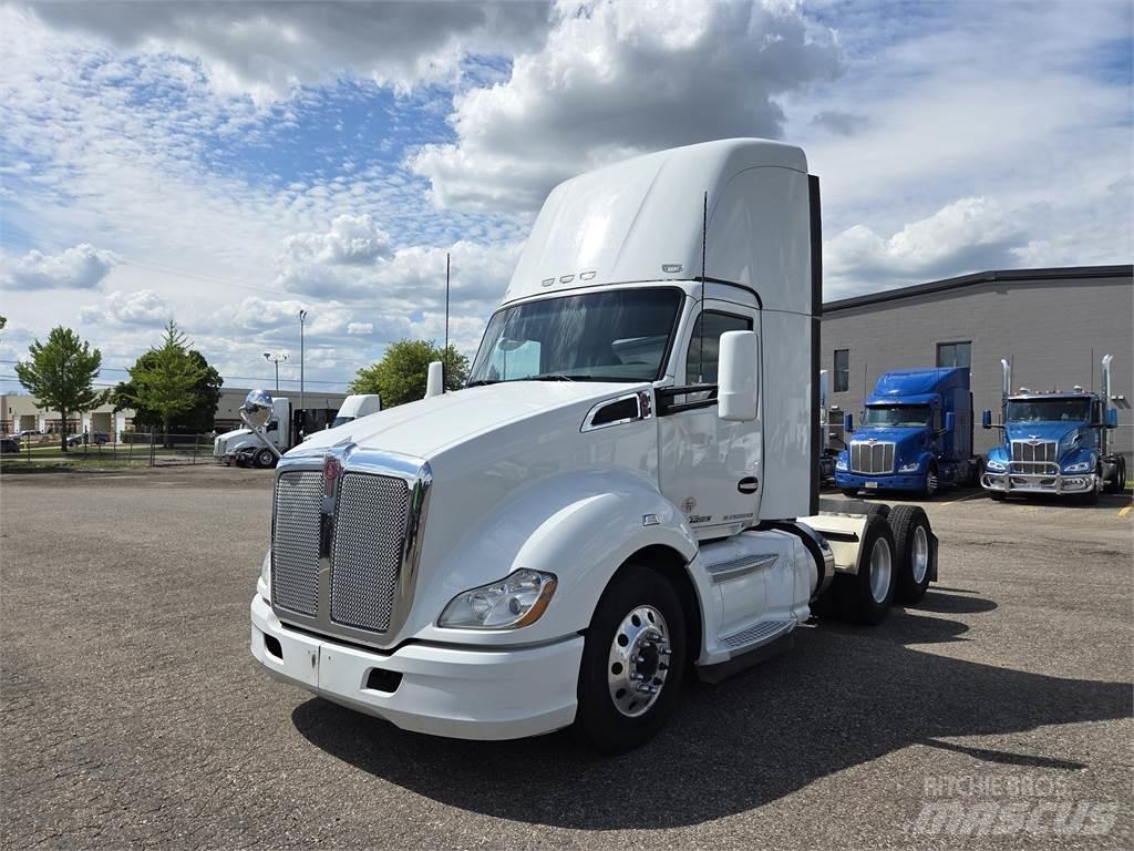 Kenworth T680 Cavalos Mecânicos