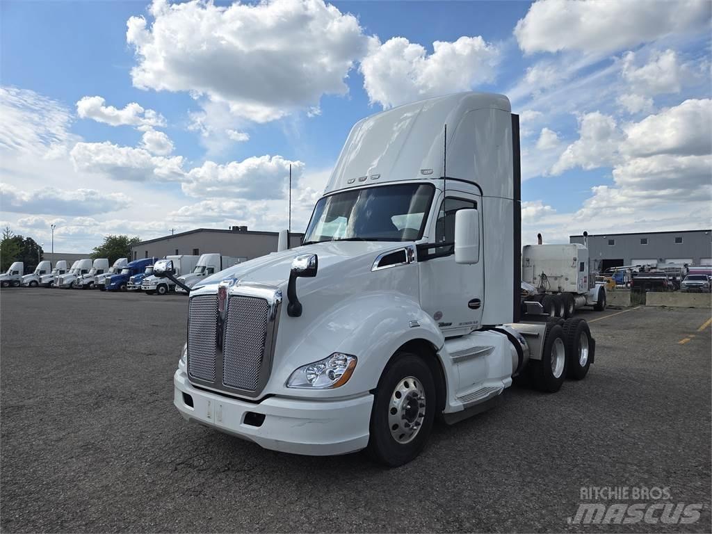 Kenworth T680 Cavalos Mecânicos