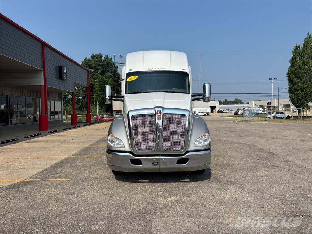 Kenworth T680 Cavalos Mecânicos