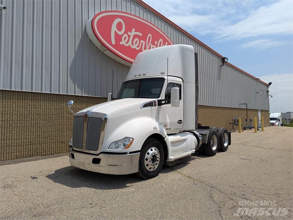 Kenworth T680 Cavalos Mecânicos