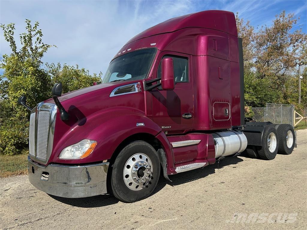 Kenworth T680 Outros Camiões