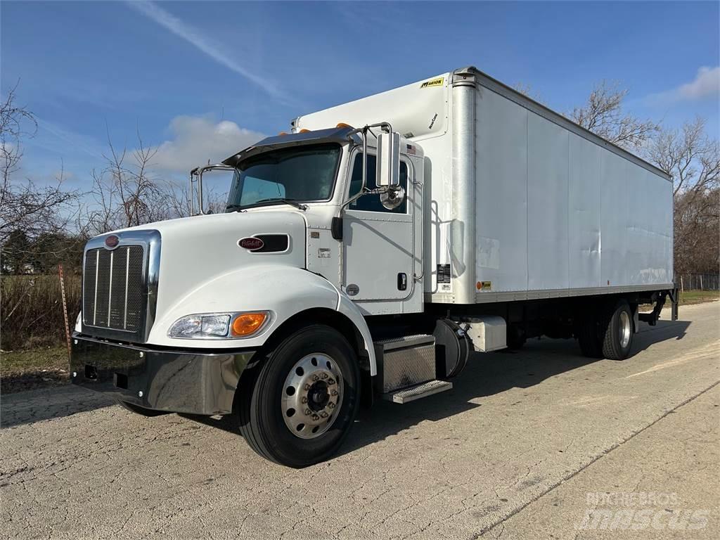 Peterbilt 337 Caminhões de caixa fechada