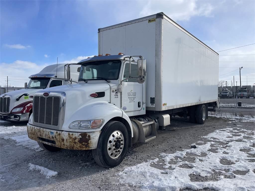 Peterbilt 337 Caminhões de caixa fechada
