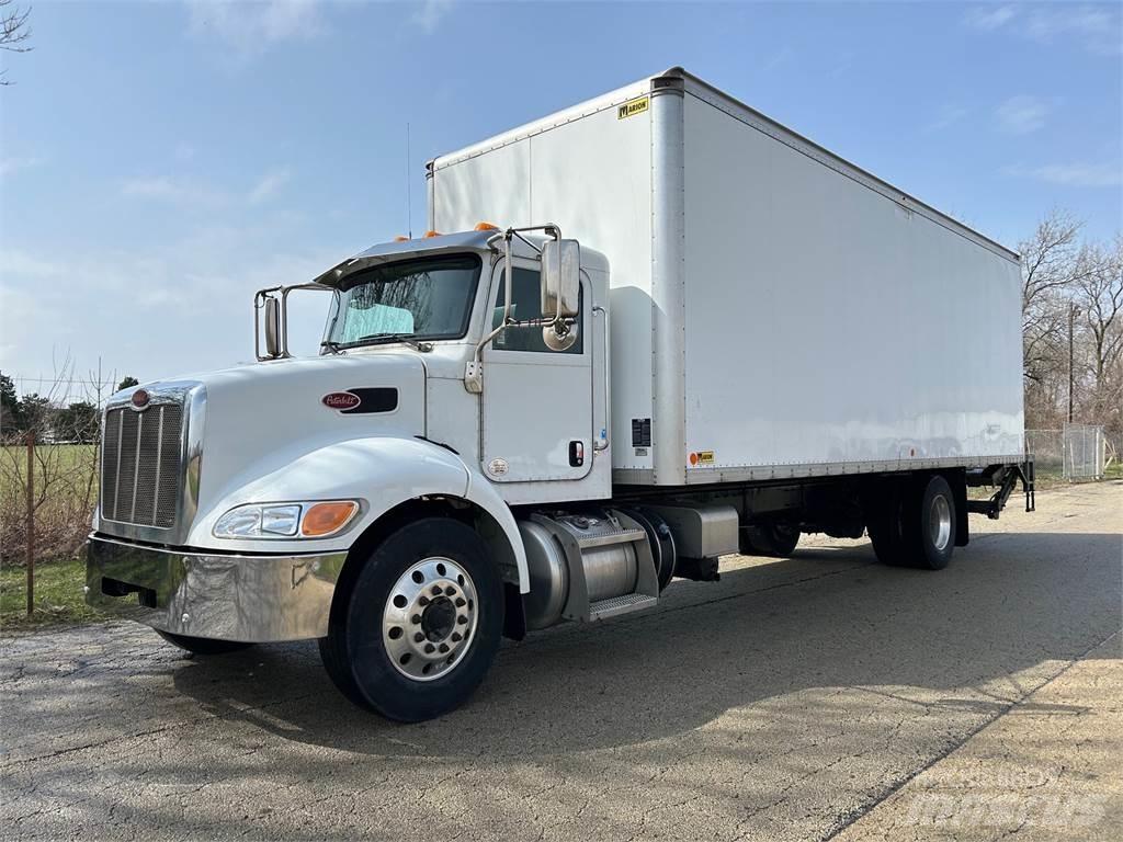 Peterbilt 337 Caminhões de caixa fechada