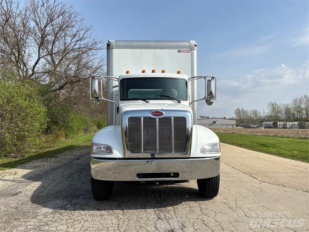 Peterbilt 337 Caminhões de caixa fechada