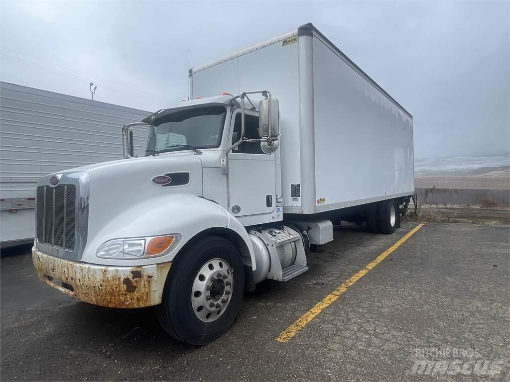 Peterbilt 337 Caminhões de caixa fechada