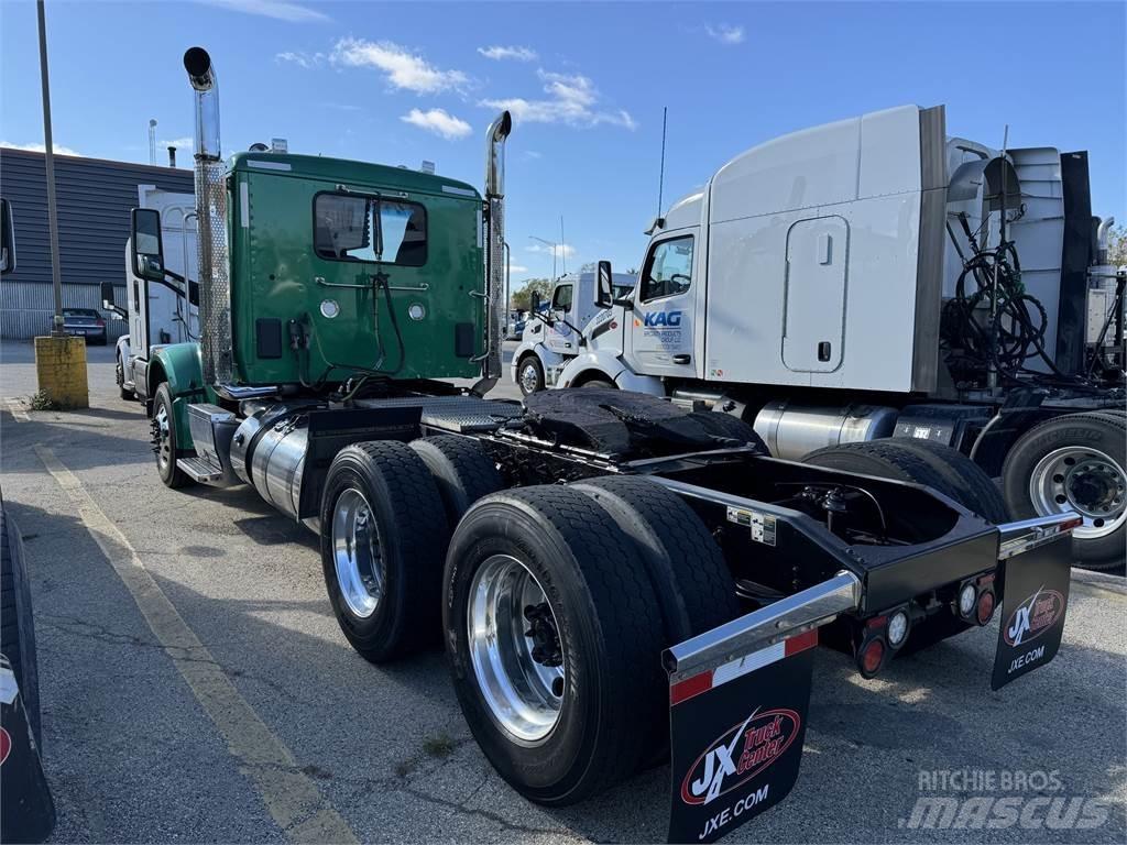 Peterbilt 567 Cavalos Mecânicos
