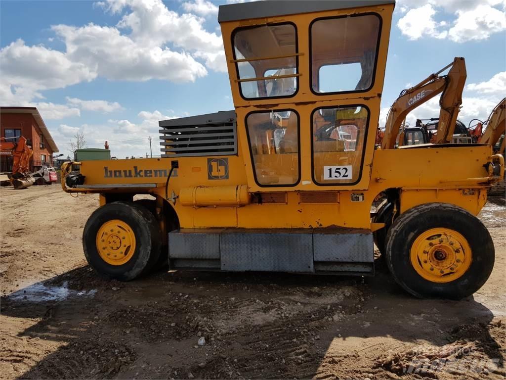 Bomag SGW-17 Cilindros Compactadores de pneus
