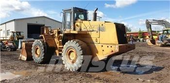 CASE 921 B Carregadeiras de rodas